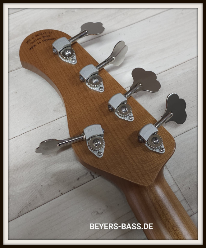Sadowsky Custom Shop 21-Fret Vintage J/J Bass 5, Solid Vintage Teal Green Metallic, 2nd Hand